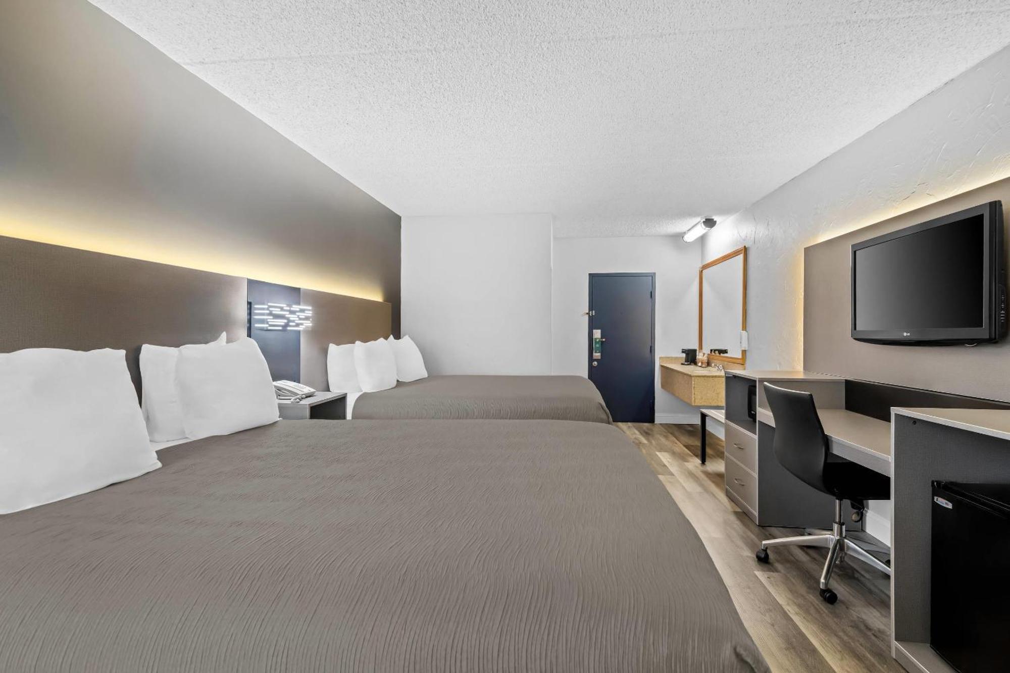 Quality Inn Bangor Airport Exterior foto
